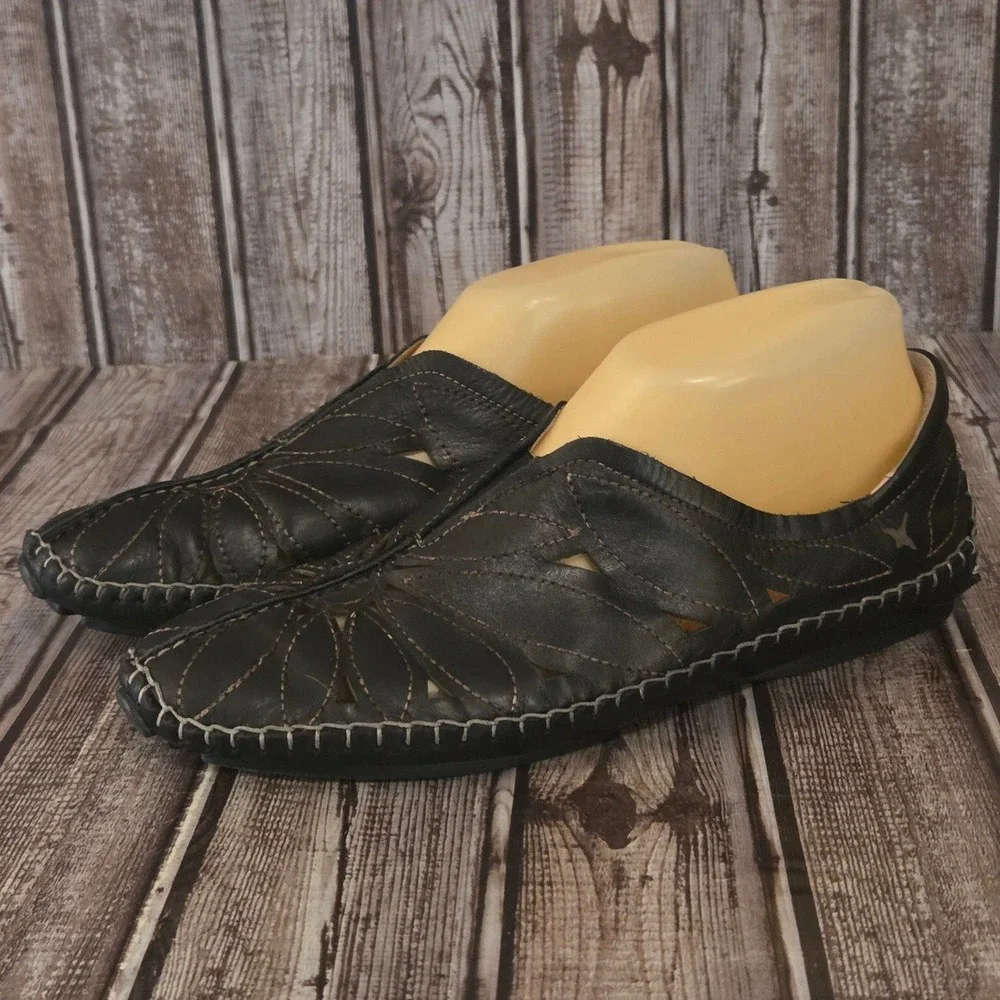 39 / 8.5-9 Pikolinos Jerez Black Leather Skimmer Floral Cutout Flats Shoes VGUC